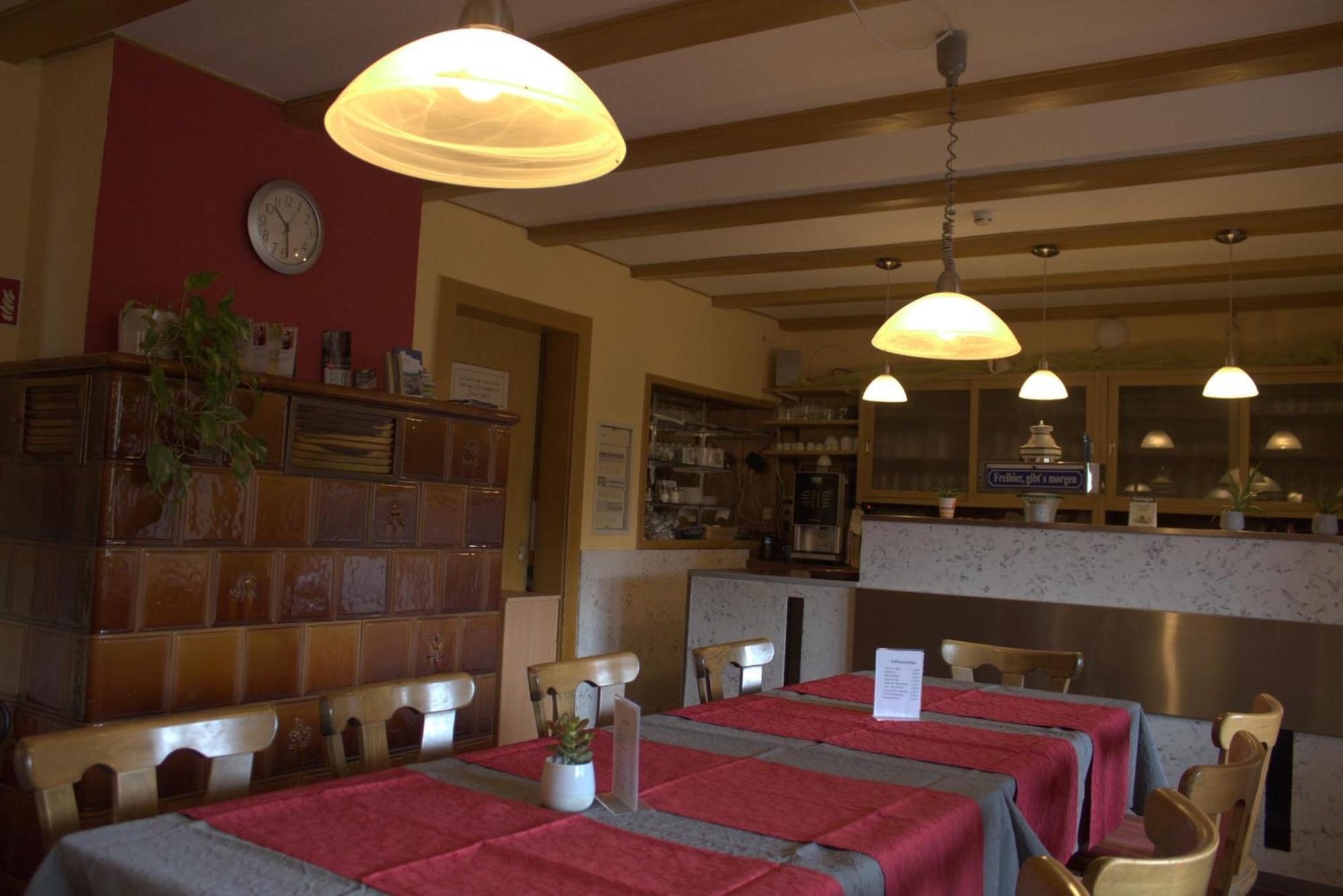 Gasthaus Trifelsblick Wernersberg Dış mekan fotoğraf