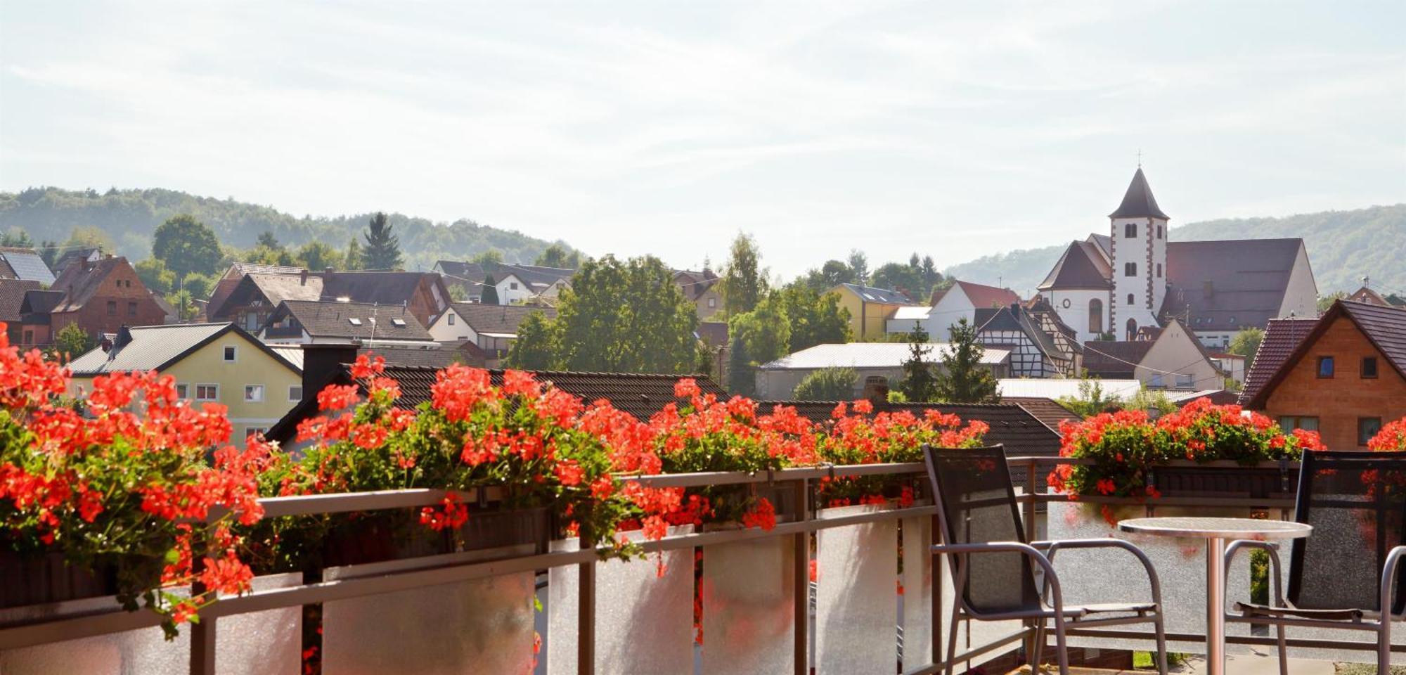 Gasthaus Trifelsblick Wernersberg Dış mekan fotoğraf