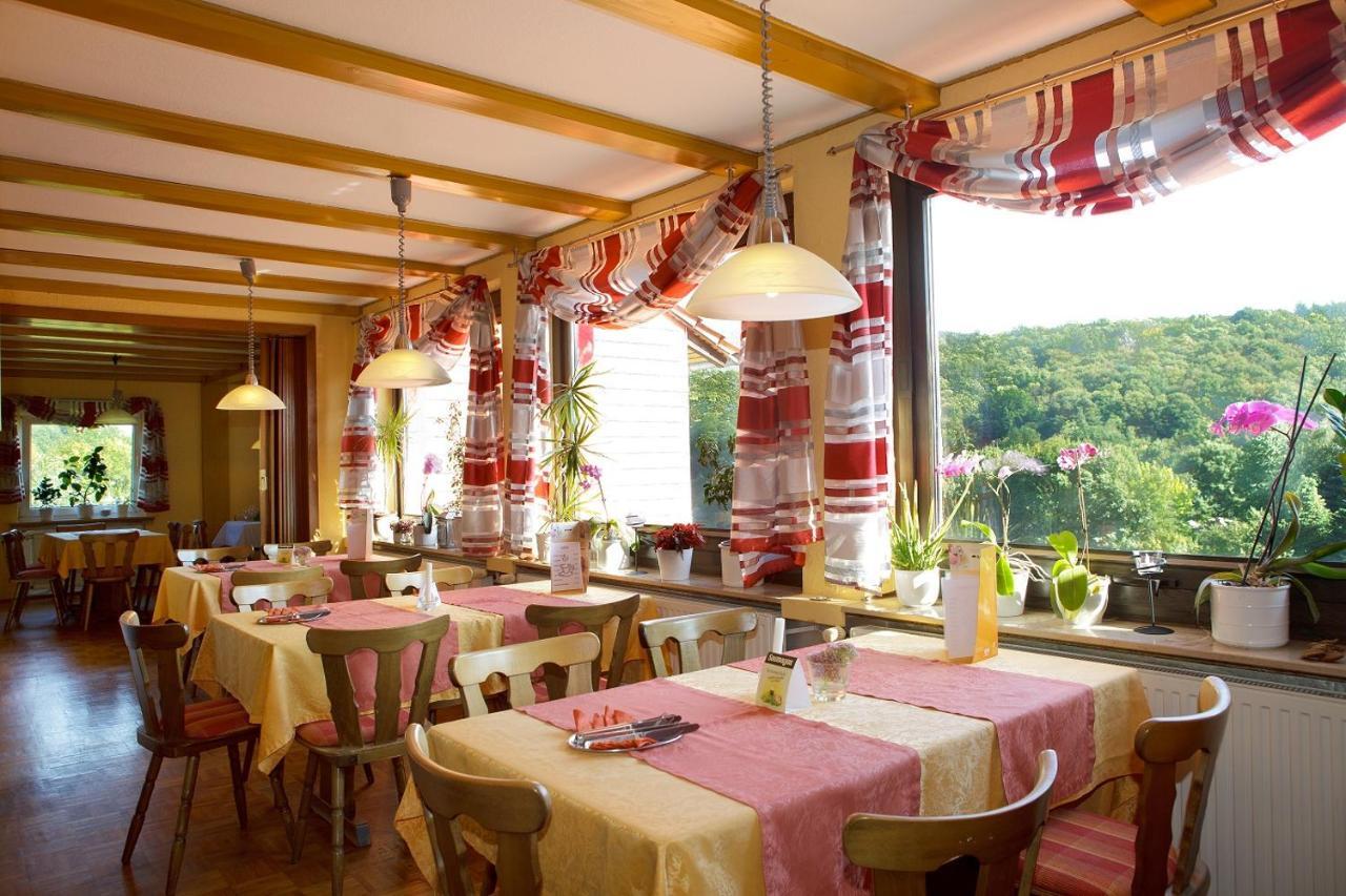 Gasthaus Trifelsblick Wernersberg Oda fotoğraf